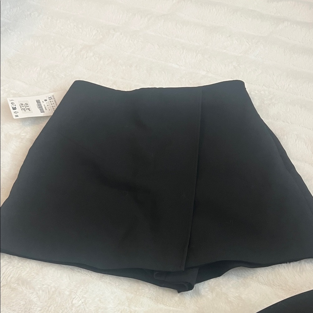 Zara Black Skort